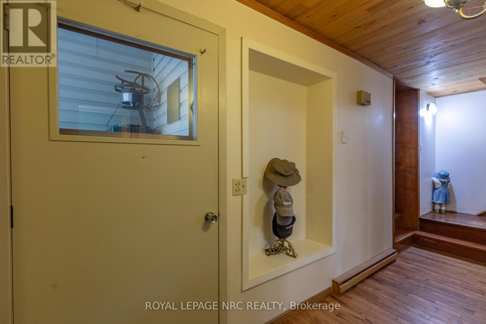 11284 Golf Course Road Property Photo 8