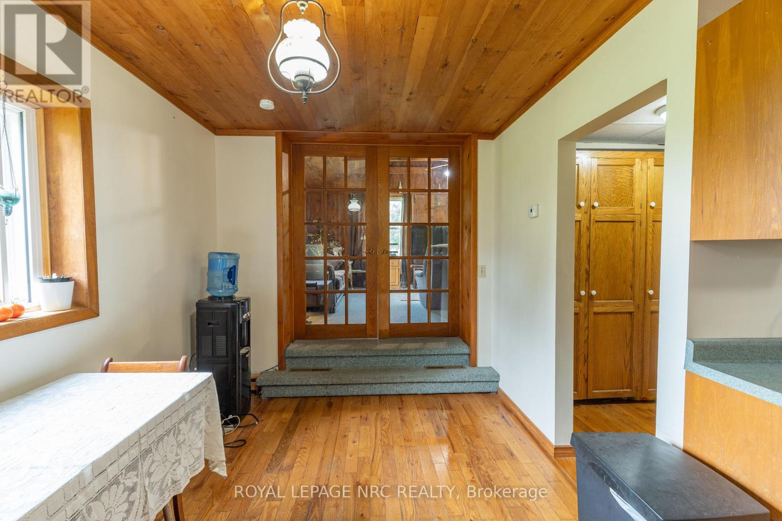 11284 Golf Course Road Property Photo 13