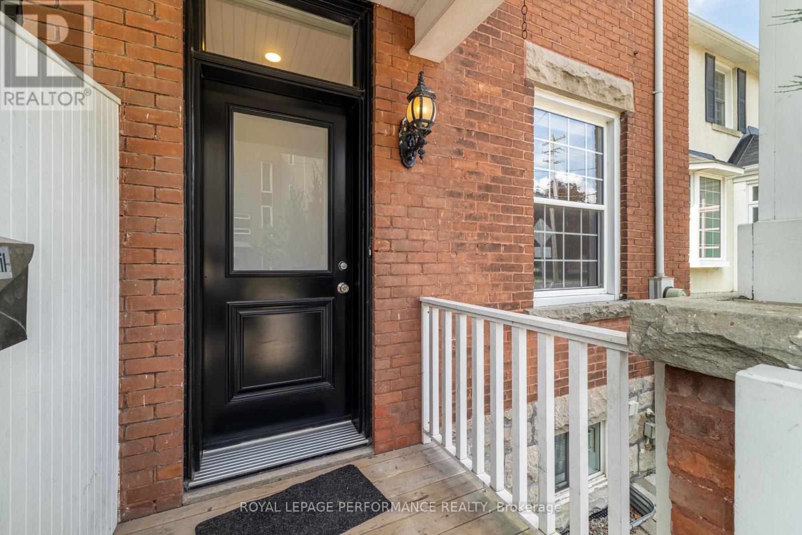 72 Springfield Road Property Photo 3