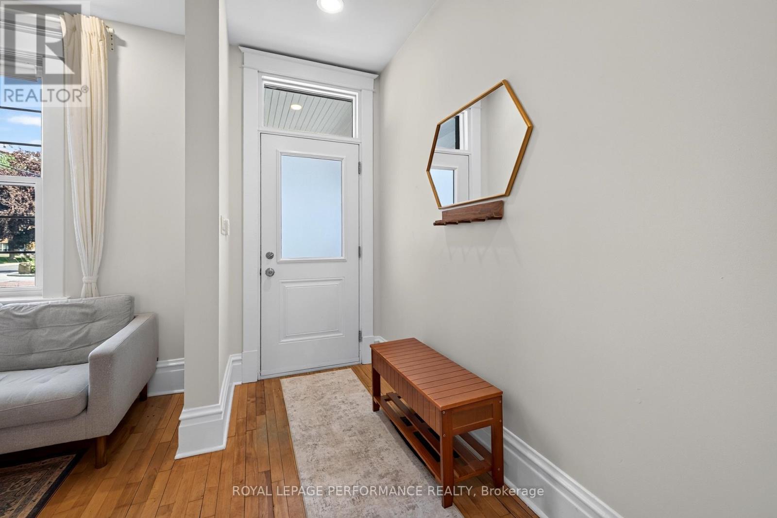 72 Springfield Road Property Photo 4