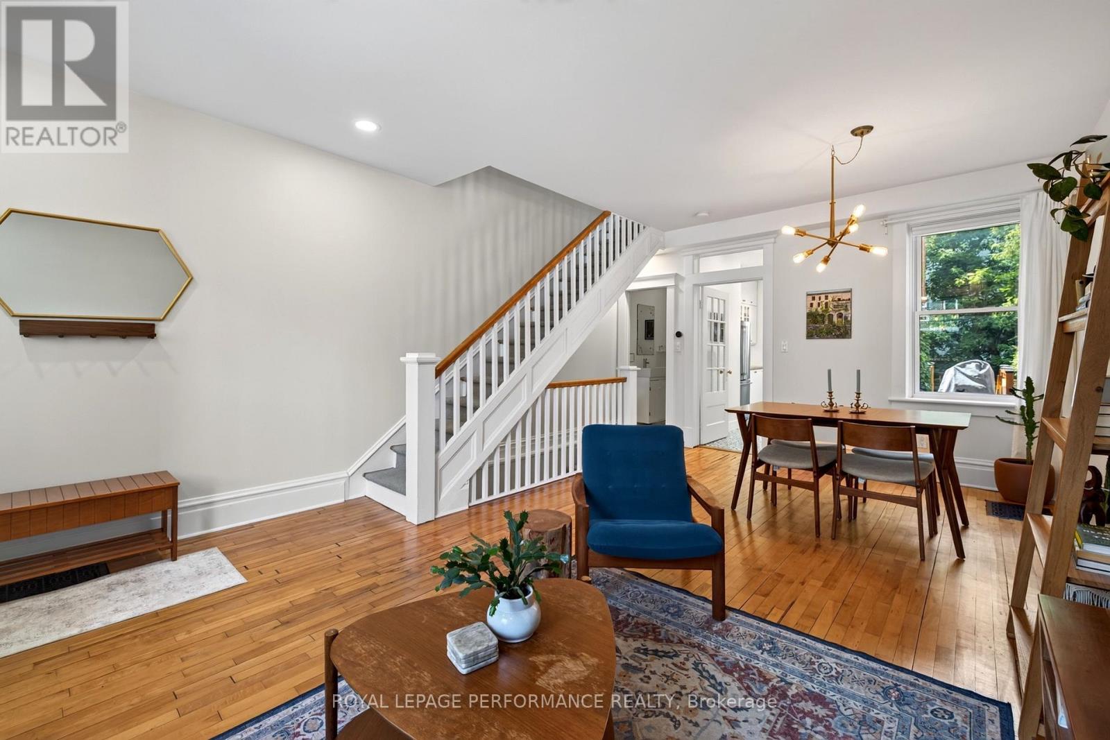 72 Springfield Road Property Photo 10