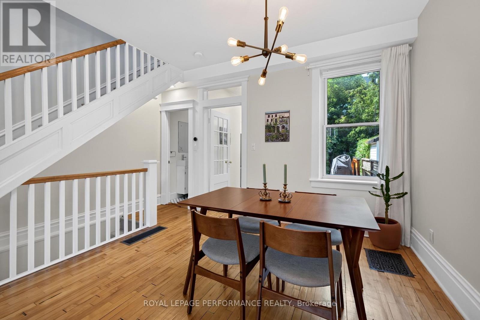 72 Springfield Road Property Photo 12