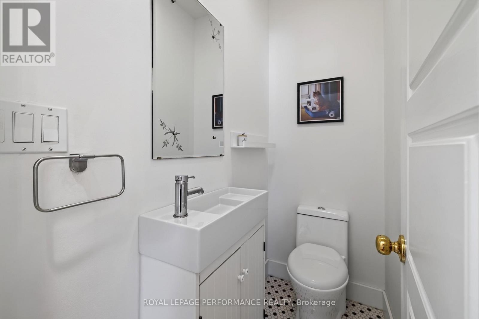 72 Springfield Road Property Photo 19