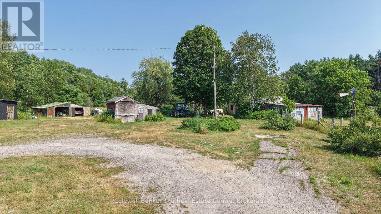 1121 Beiers Road Property Photo 6