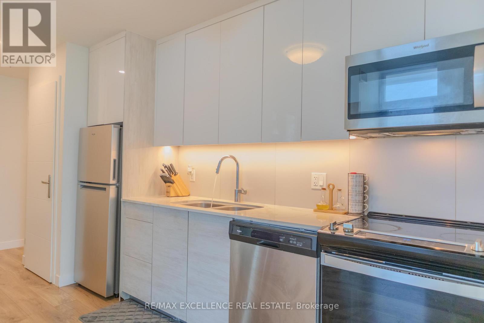 2702 - 60 Frederick Street W Property Photo 8