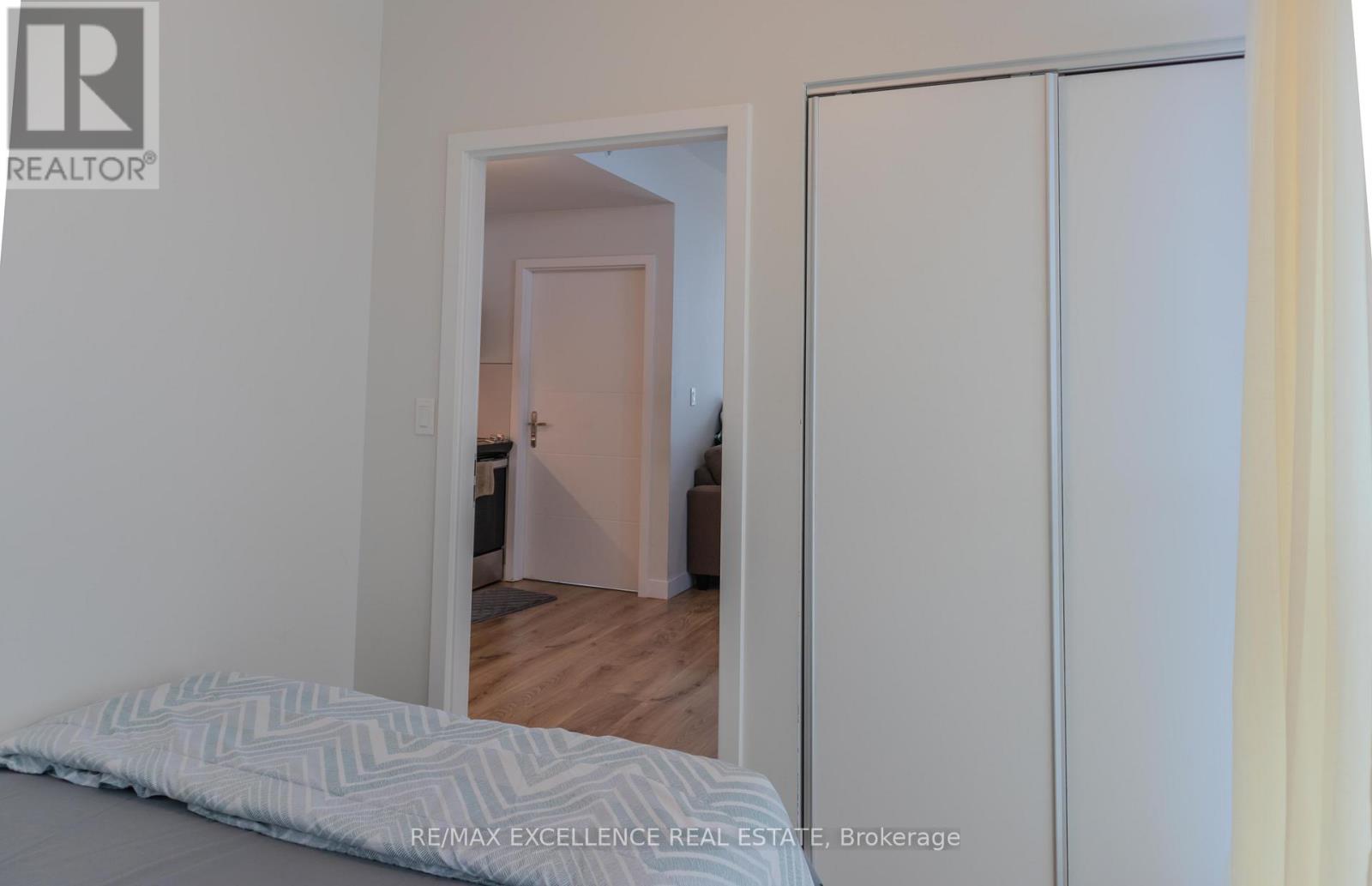 2702 - 60 Frederick Street W Property Photo 14