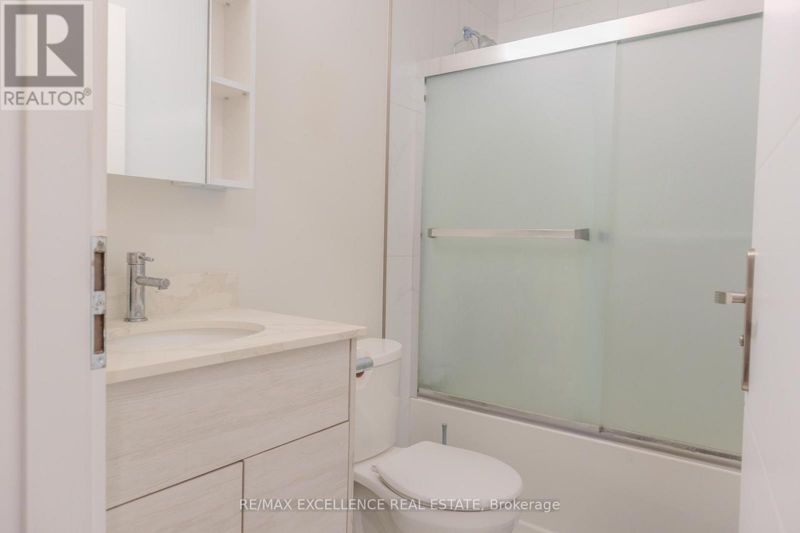2702 - 60 Frederick Street W Property Photo 23