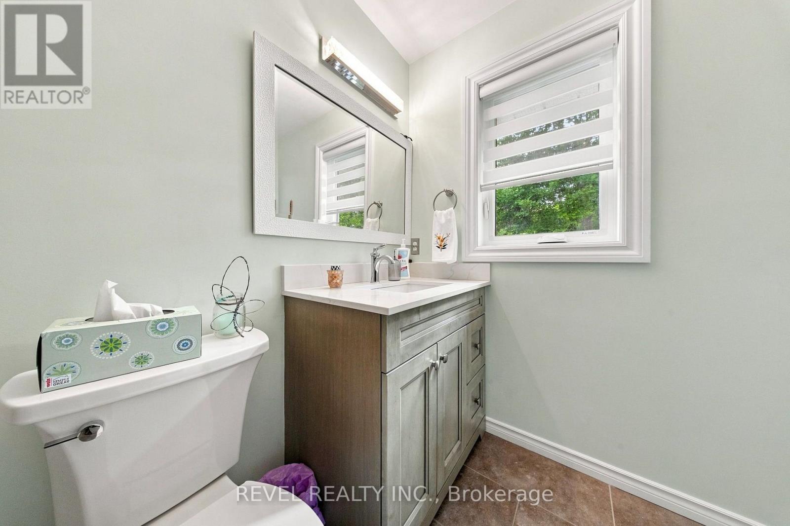 445 Nickerson Drive Property Photo 18