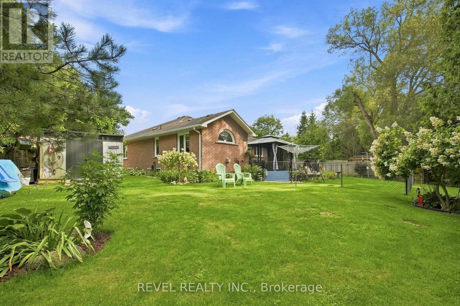 445 Nickerson Drive Property Photo 30