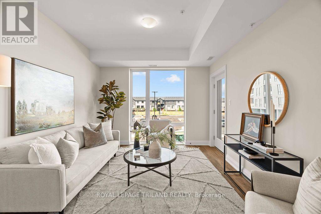 106 - 865 KLEINBURG DRIVE Property Photo 1