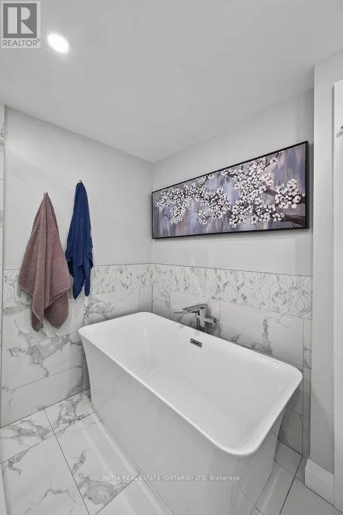 18 Hammond Crescent Property Photo 32