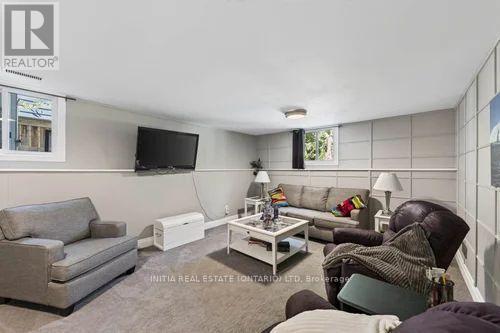 18 Hammond Crescent Property Photo 35
