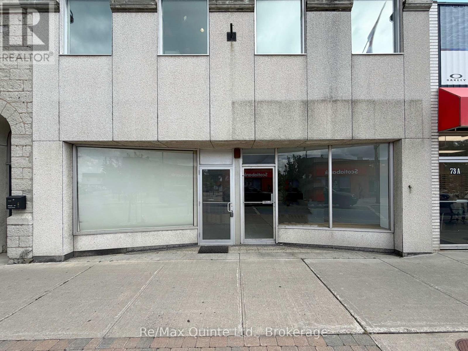 Unit 2 - 69-71 Dundas Street W Property Photo 3