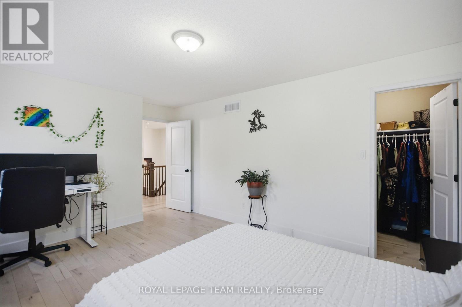 790 Kilbirnie Drive Property Photo 27