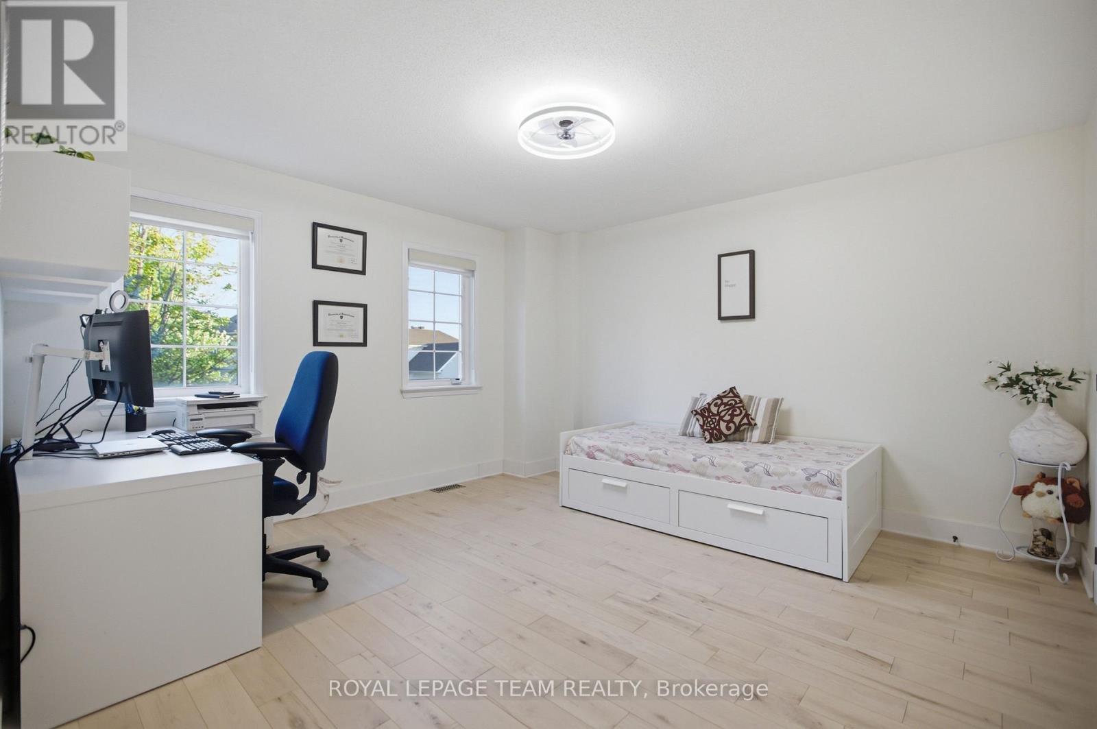 790 Kilbirnie Drive Property Photo 28
