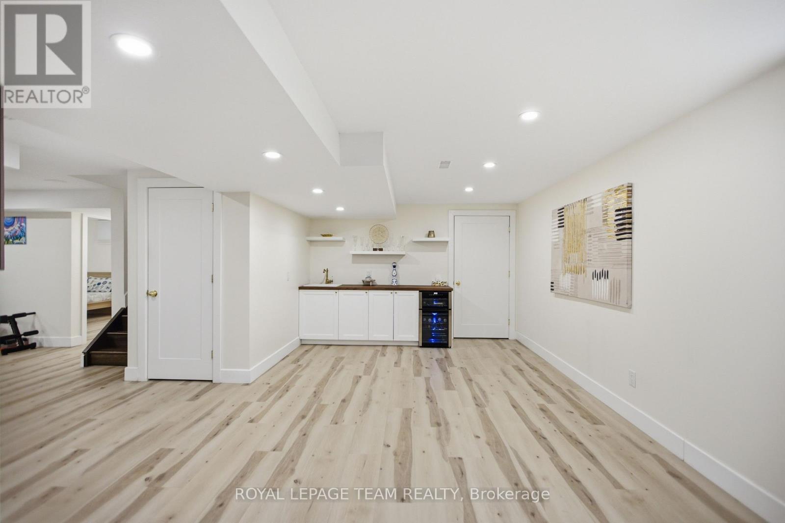 790 Kilbirnie Drive Property Photo 37