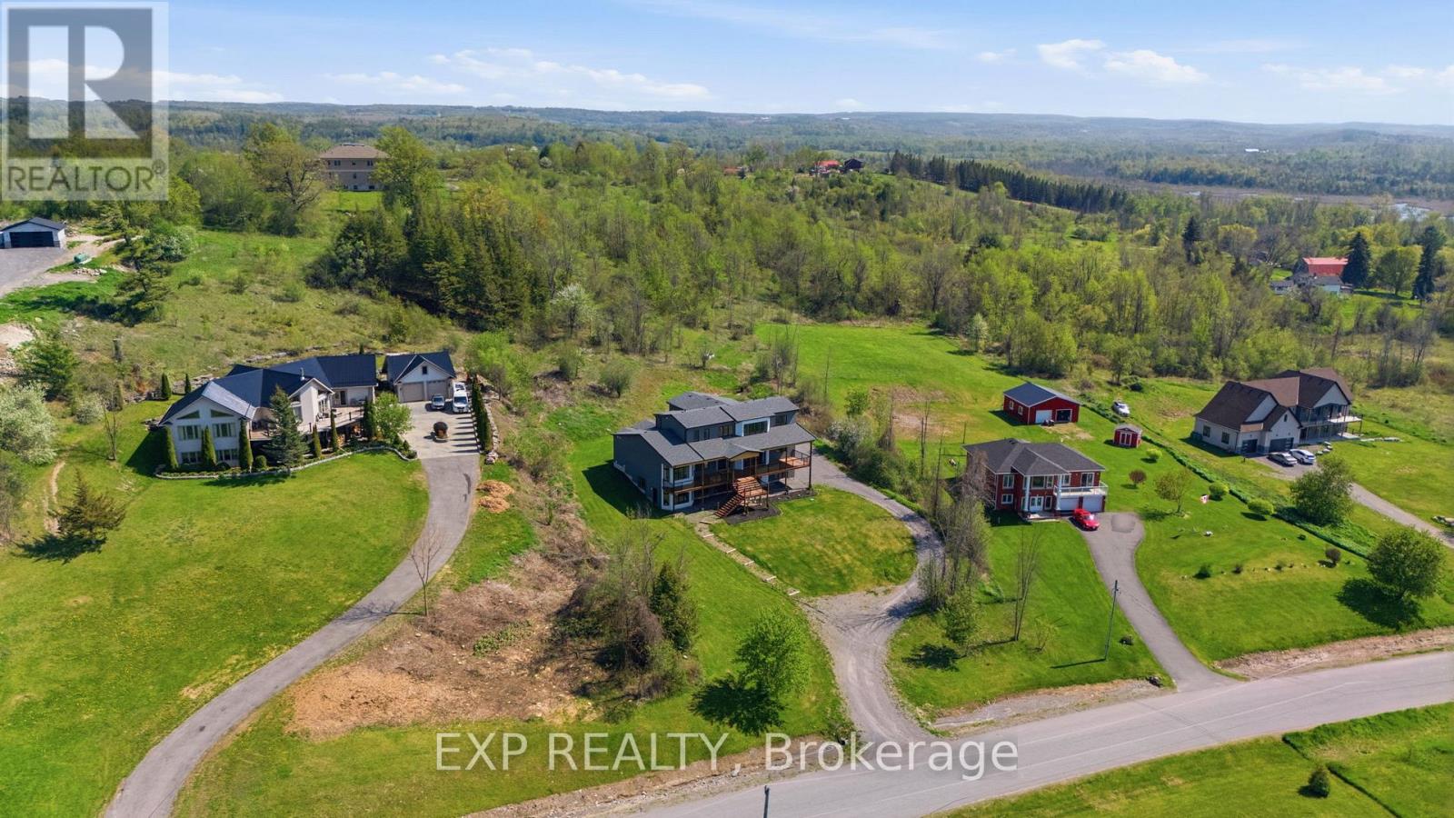 165 Parkview Drive Property Photo 1