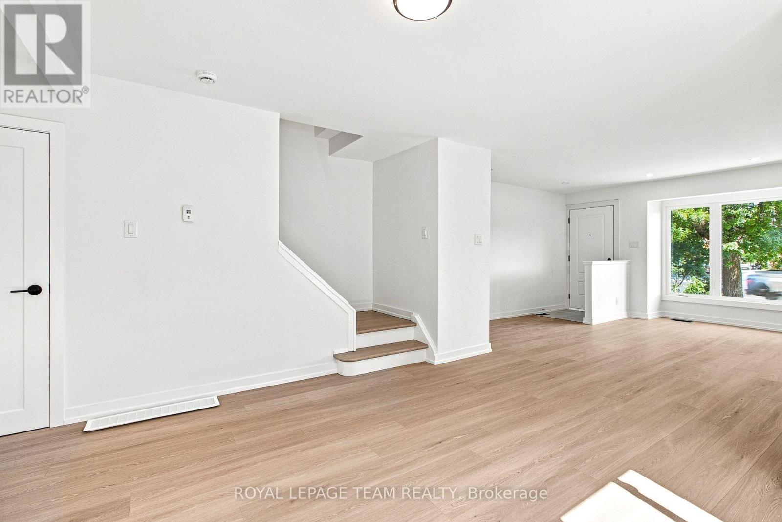 1001 Meadowlands Drive Property Photo 13