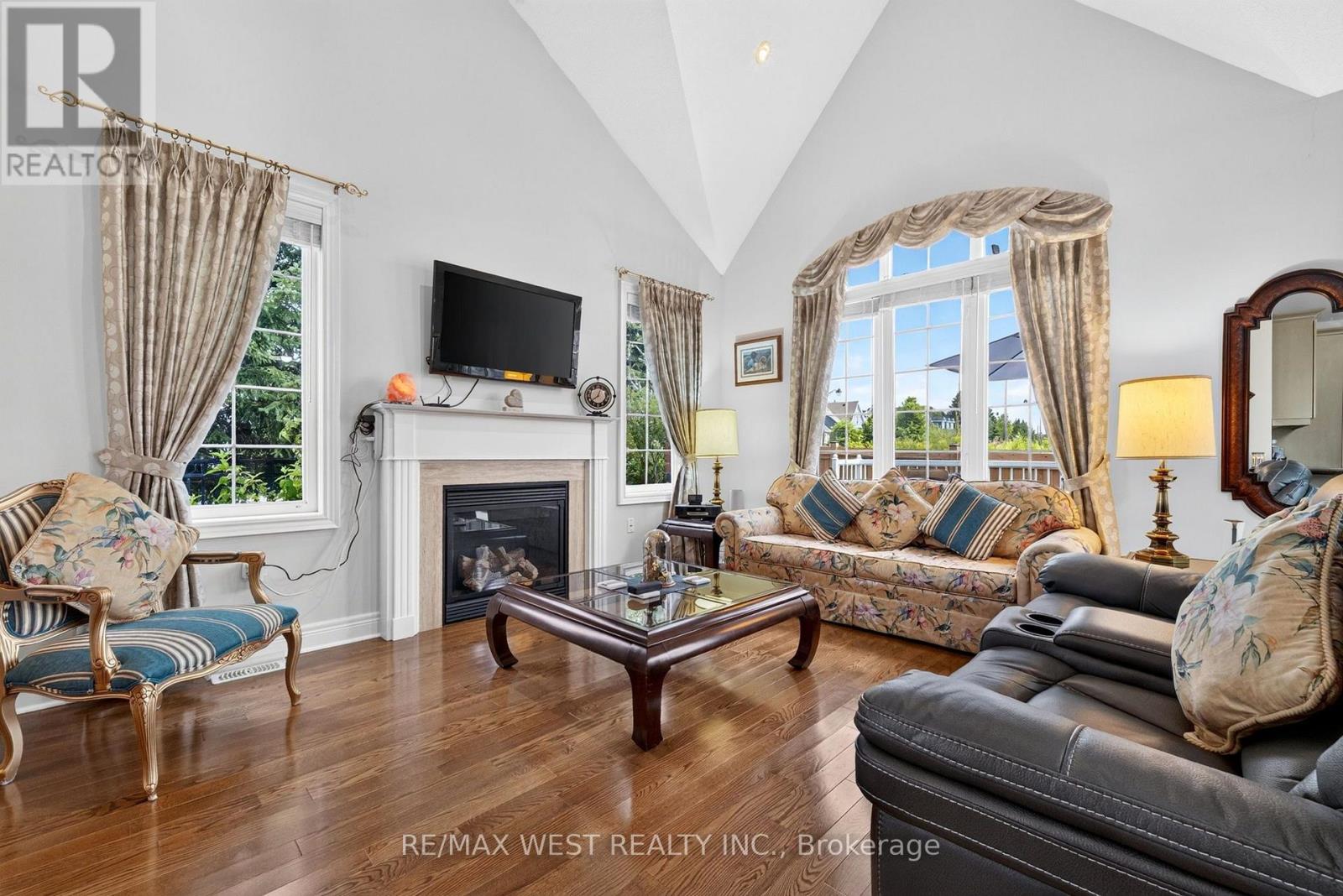 1 Potts Lane Property Photo 13