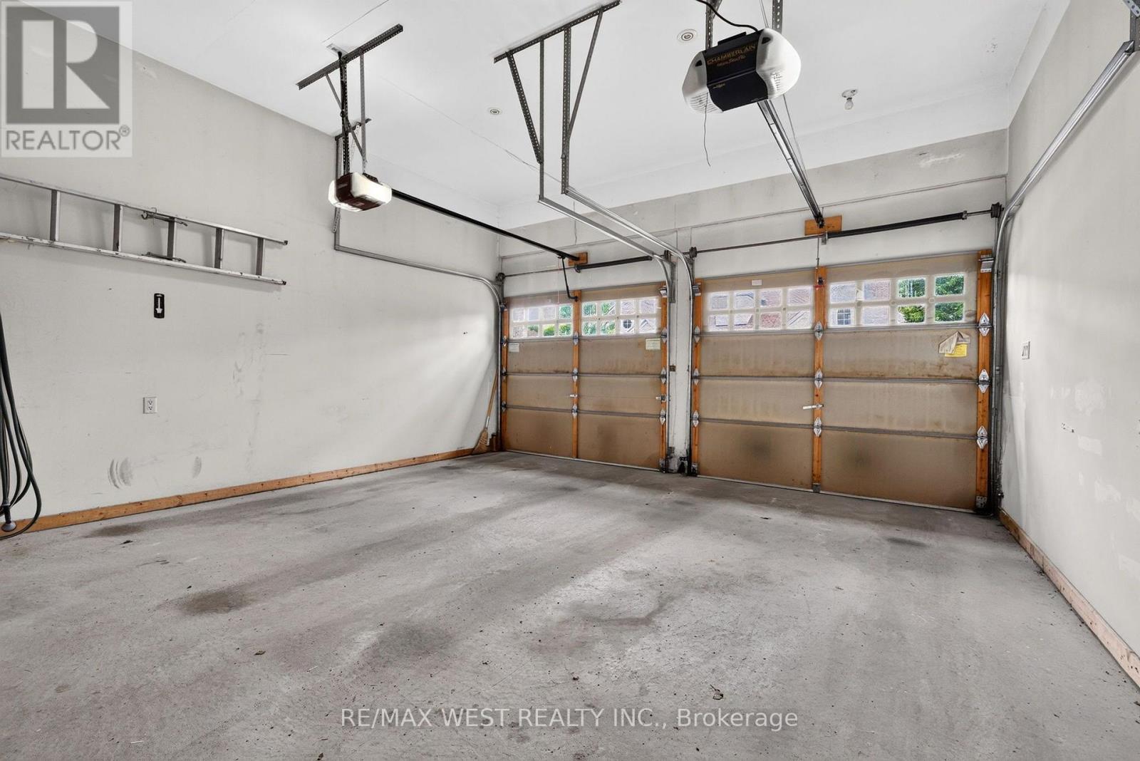 1 Potts Lane Property Photo 34