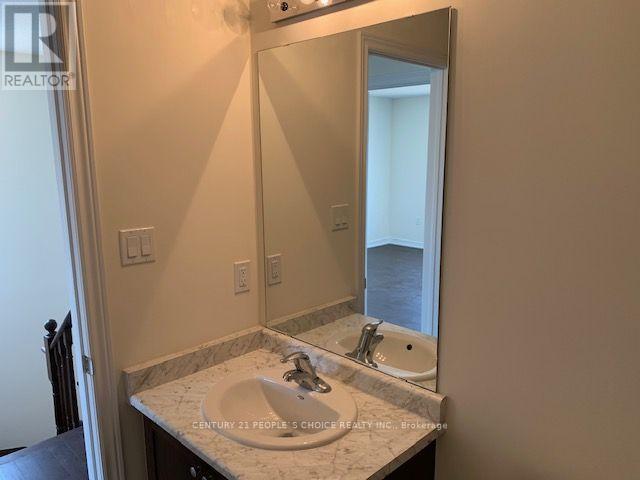 419 Black Cherry Crescent Property Photo 14