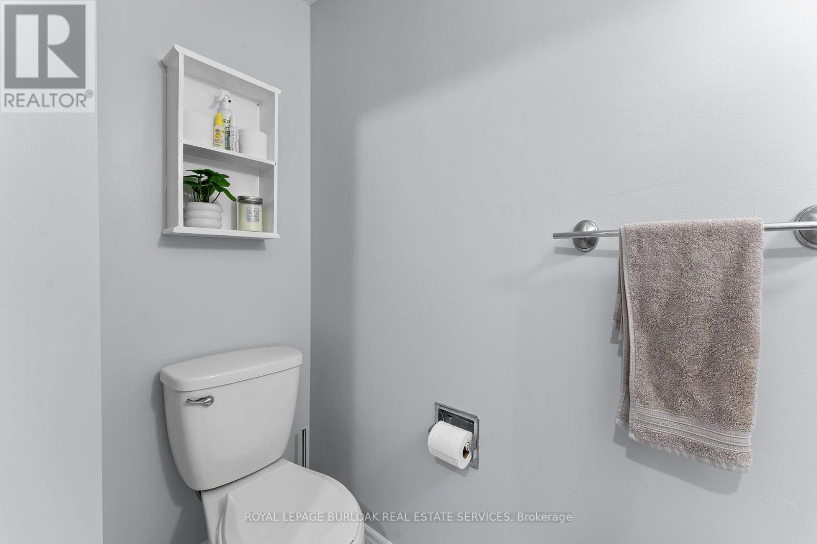 12 - 465 Beechwood Place Property Photo 8