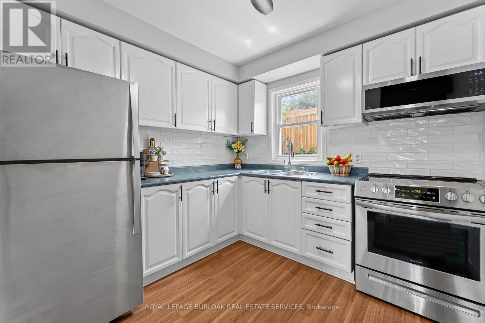 12 - 465 Beechwood Place Property Photo 16