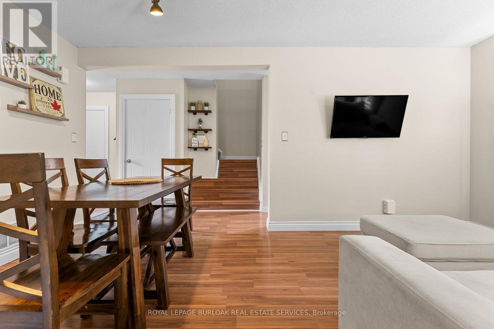 12 - 465 Beechwood Place Property Photo 20
