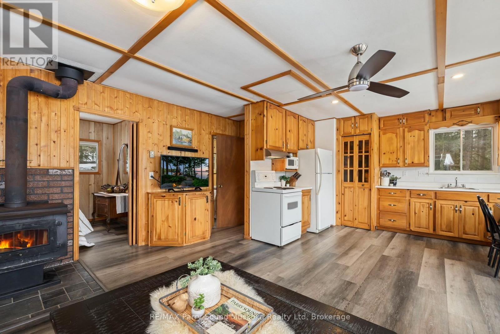 4 Post Lane Property Photo 21