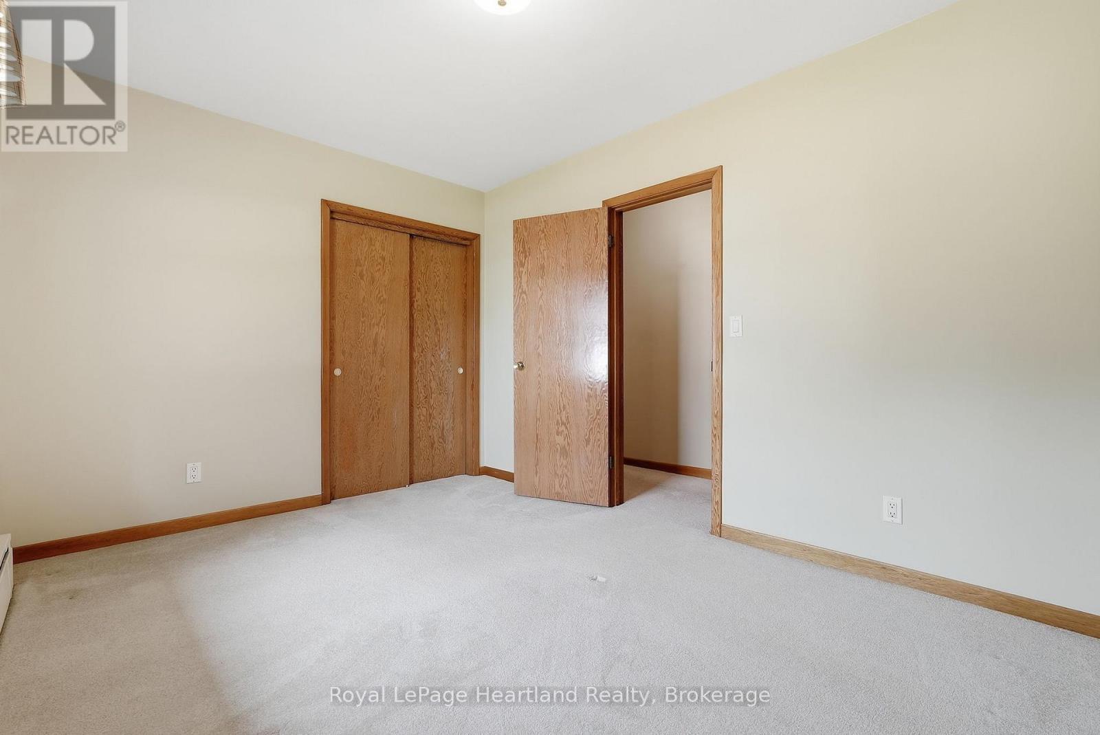 5 King Street Property Photo 17