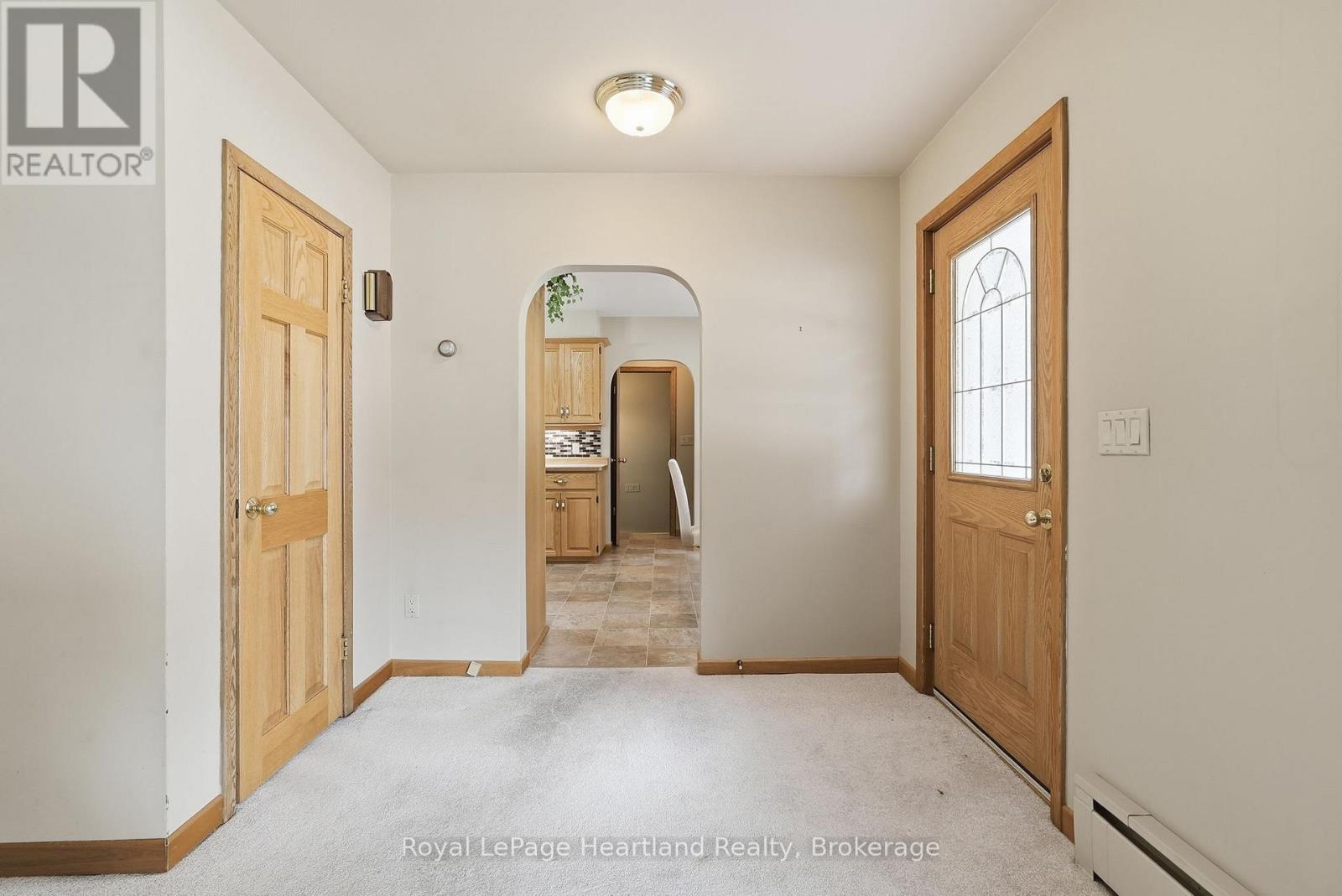 5 King Street Property Photo 46