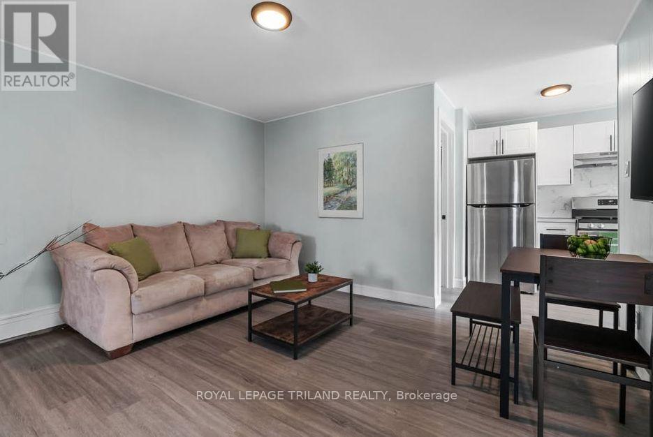 2 - 469 Grey Street Property Photo 2