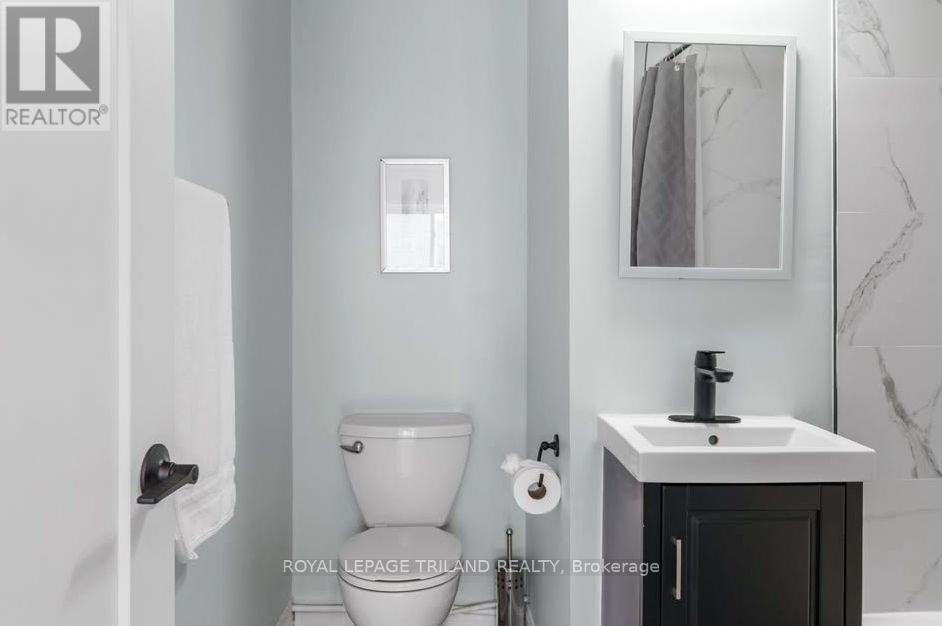 2 - 469 Grey Street Property Photo 13