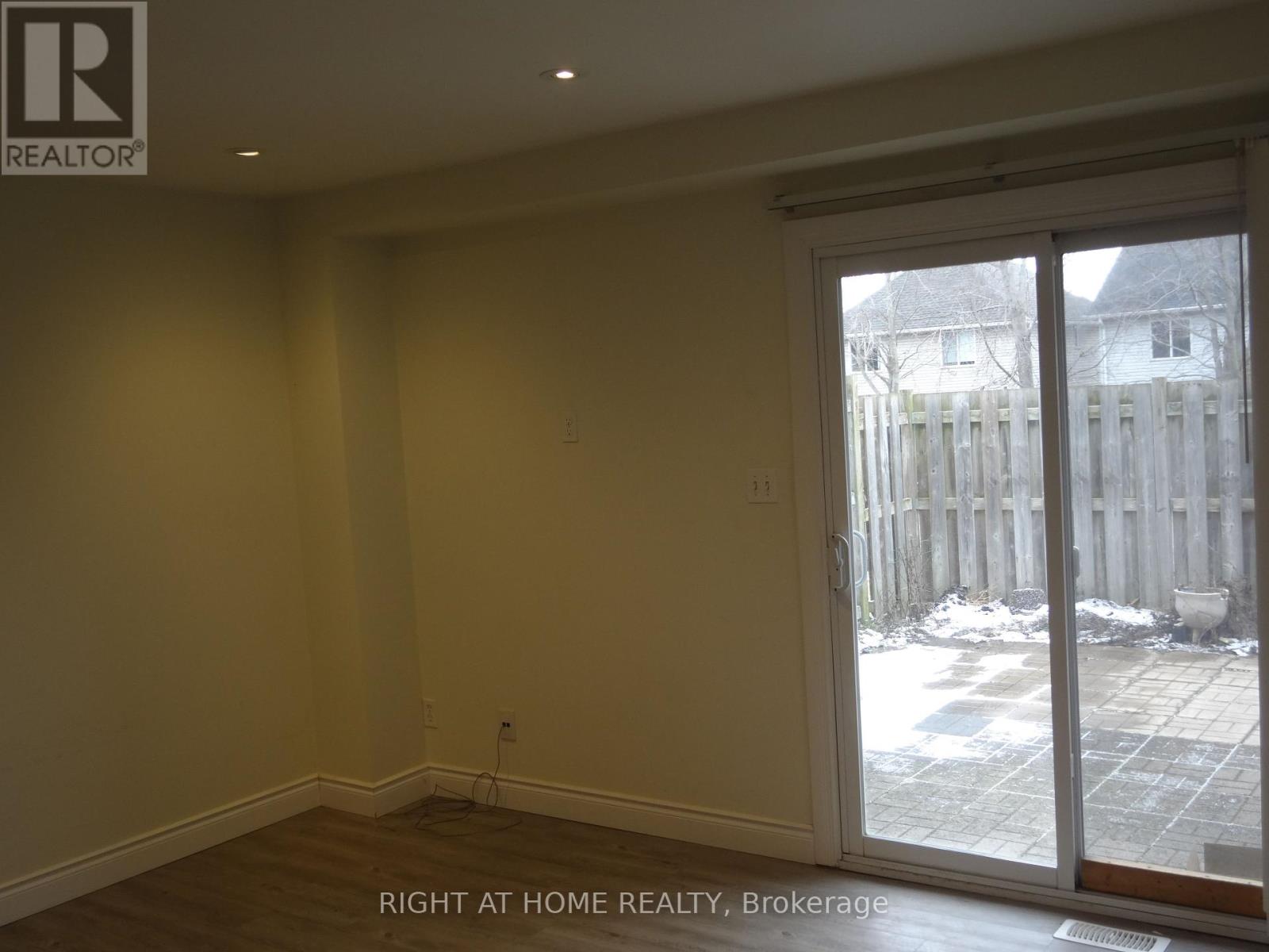 49 - 211 Veronica Drive Property Photo 16