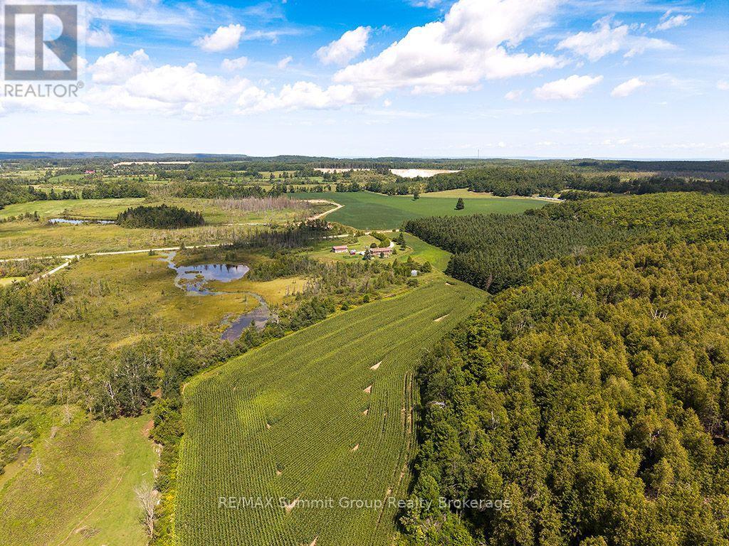 449686 10th Concession Road Property Photo 6