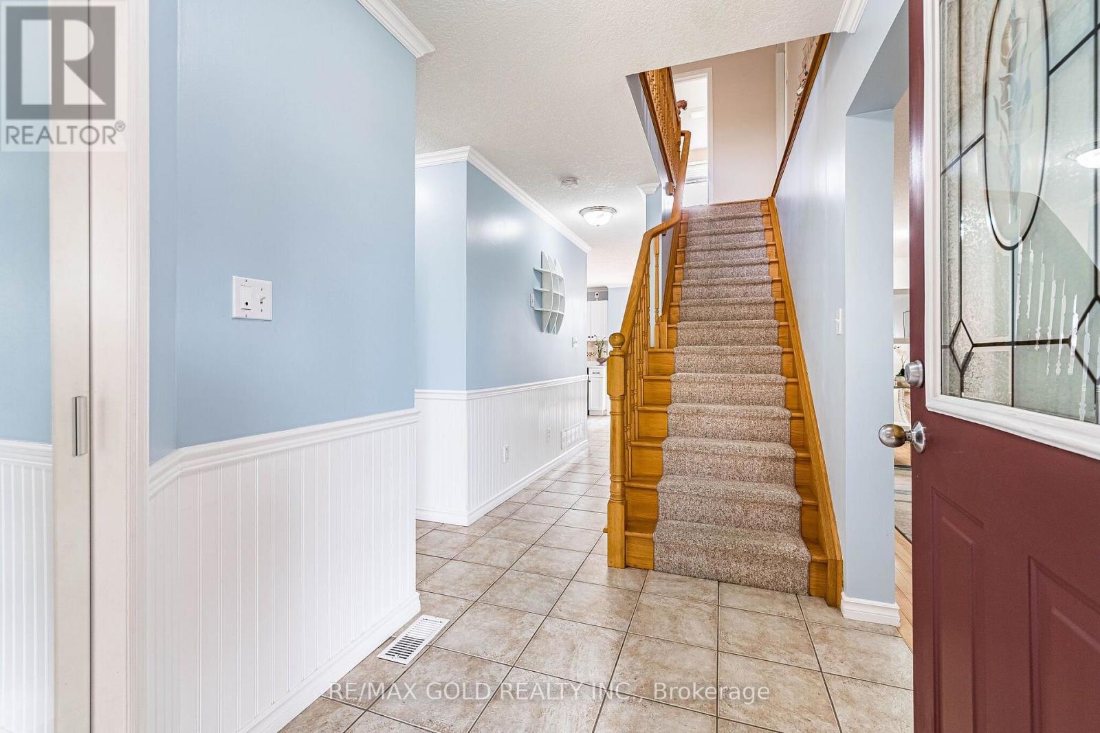 6 Moffatt Lane Property Photo 6