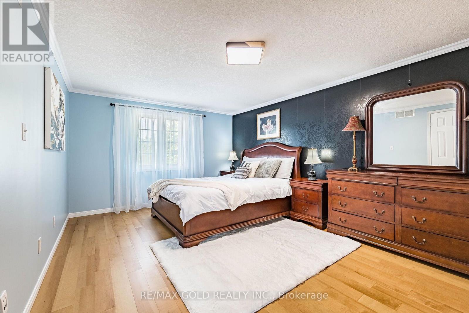 6 Moffatt Lane Property Photo 25