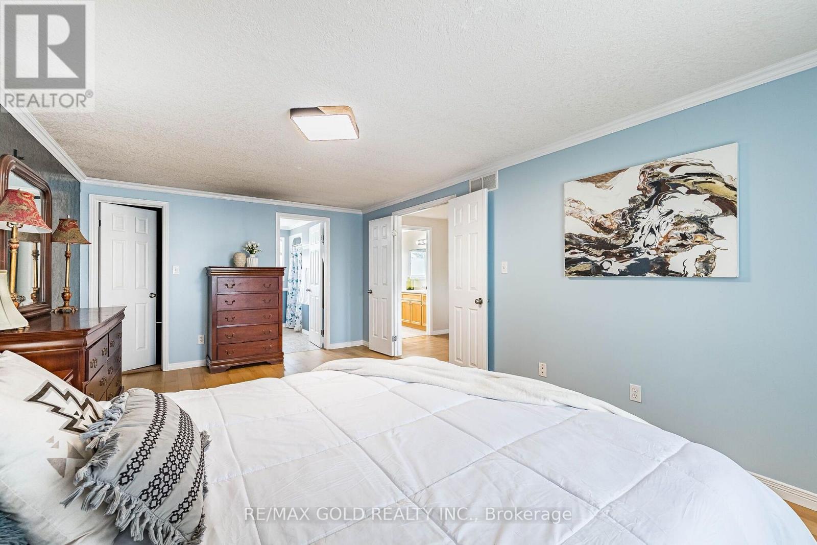 6 Moffatt Lane Property Photo 26