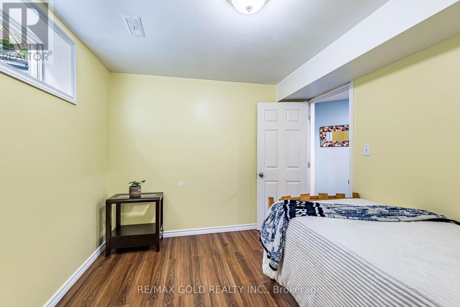 6 Moffatt Lane Property Photo 45