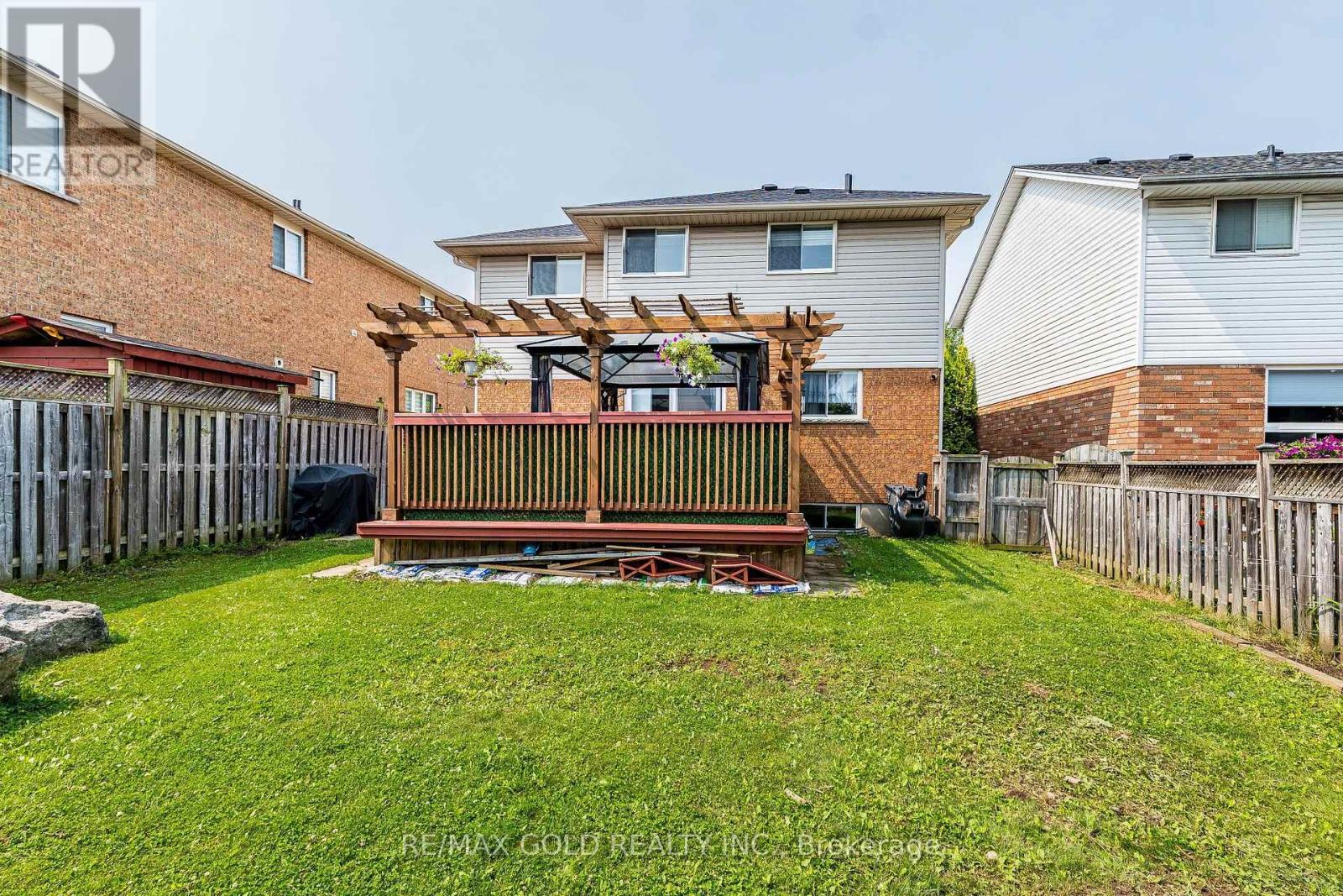 6 Moffatt Lane Property Photo 46