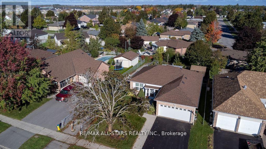 176 ELGIN STREET