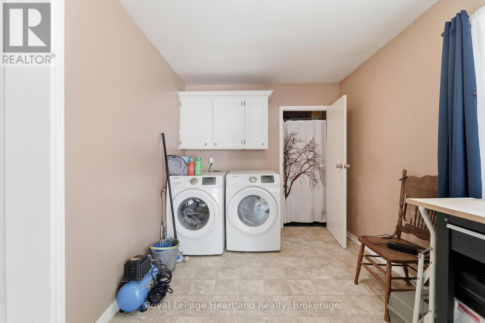 132 Queen Street Property Photo 7