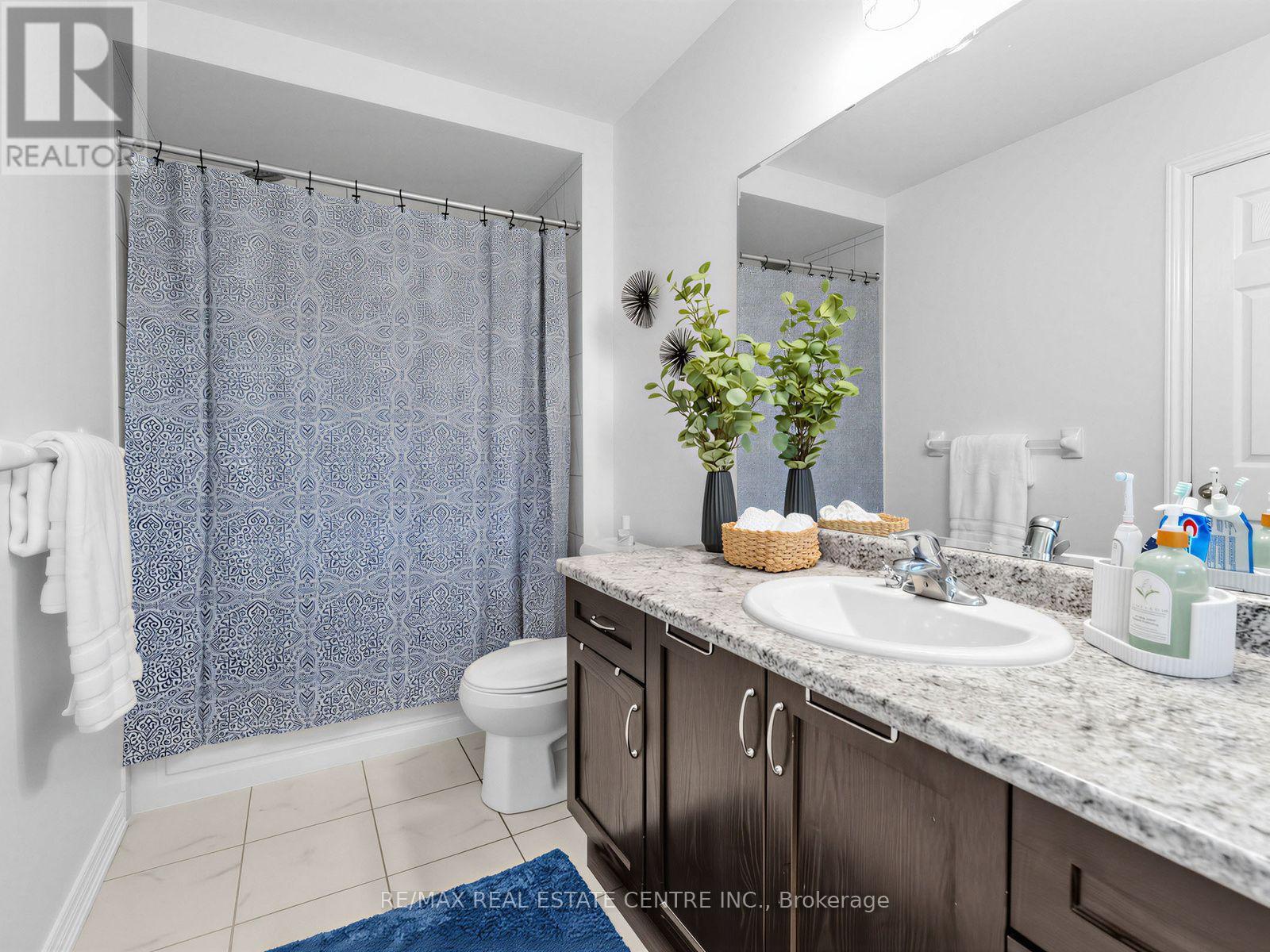 35 - 755 Linden Drive Property Photo 18