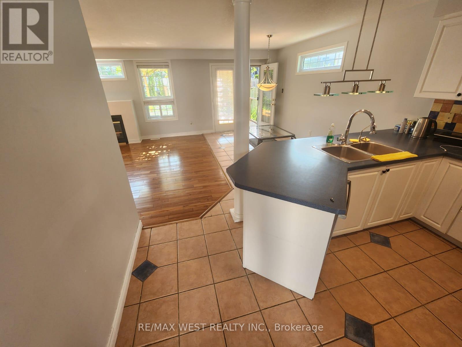 792 Butternut Avenue Property Photo 3