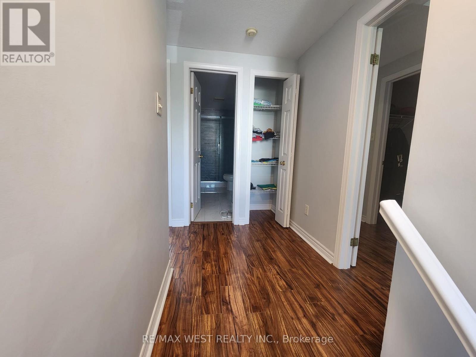 792 Butternut Avenue Property Photo 14