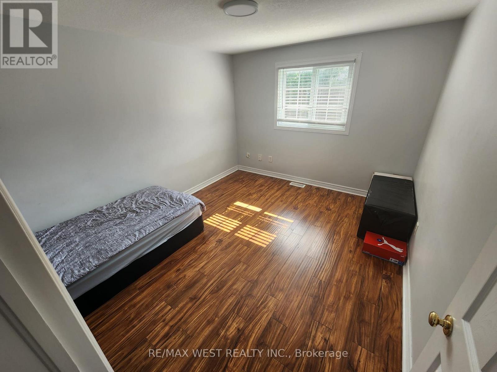 792 Butternut Avenue Property Photo 19