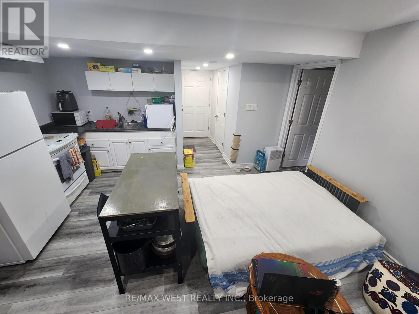 792 Butternut Avenue Property Photo 31