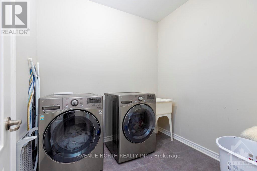 190 Bartonia Circle Property Photo 23