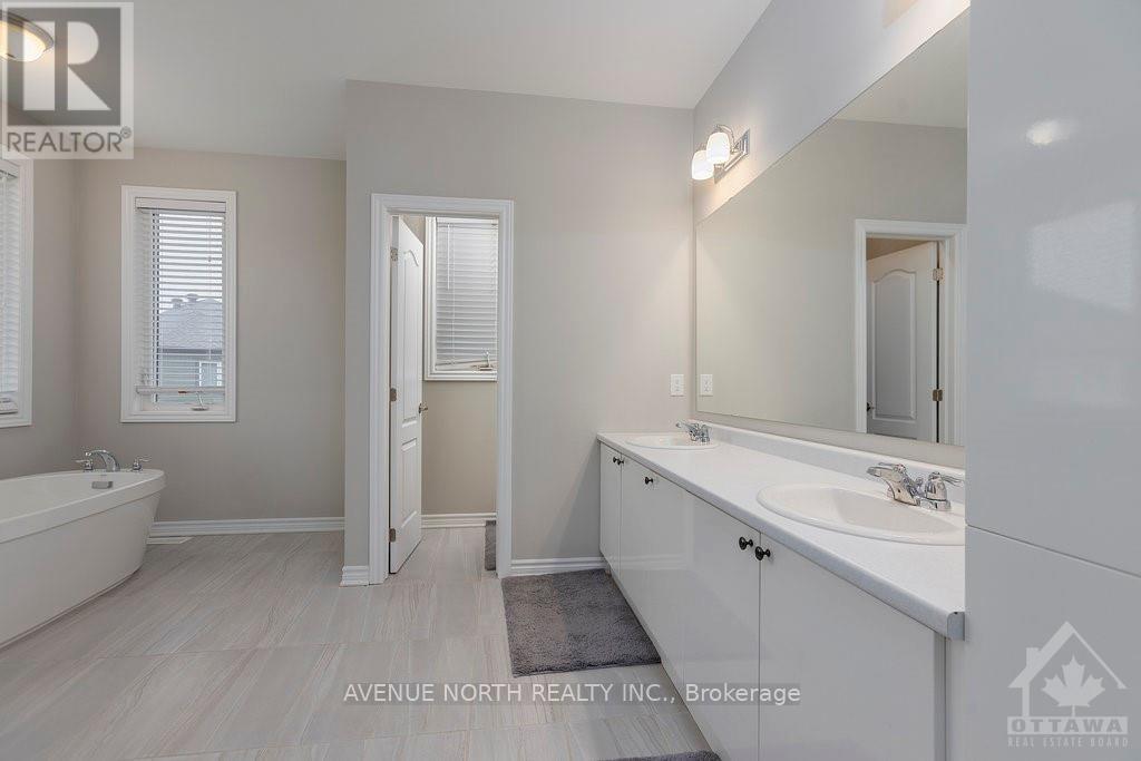 190 Bartonia Circle Property Photo 25