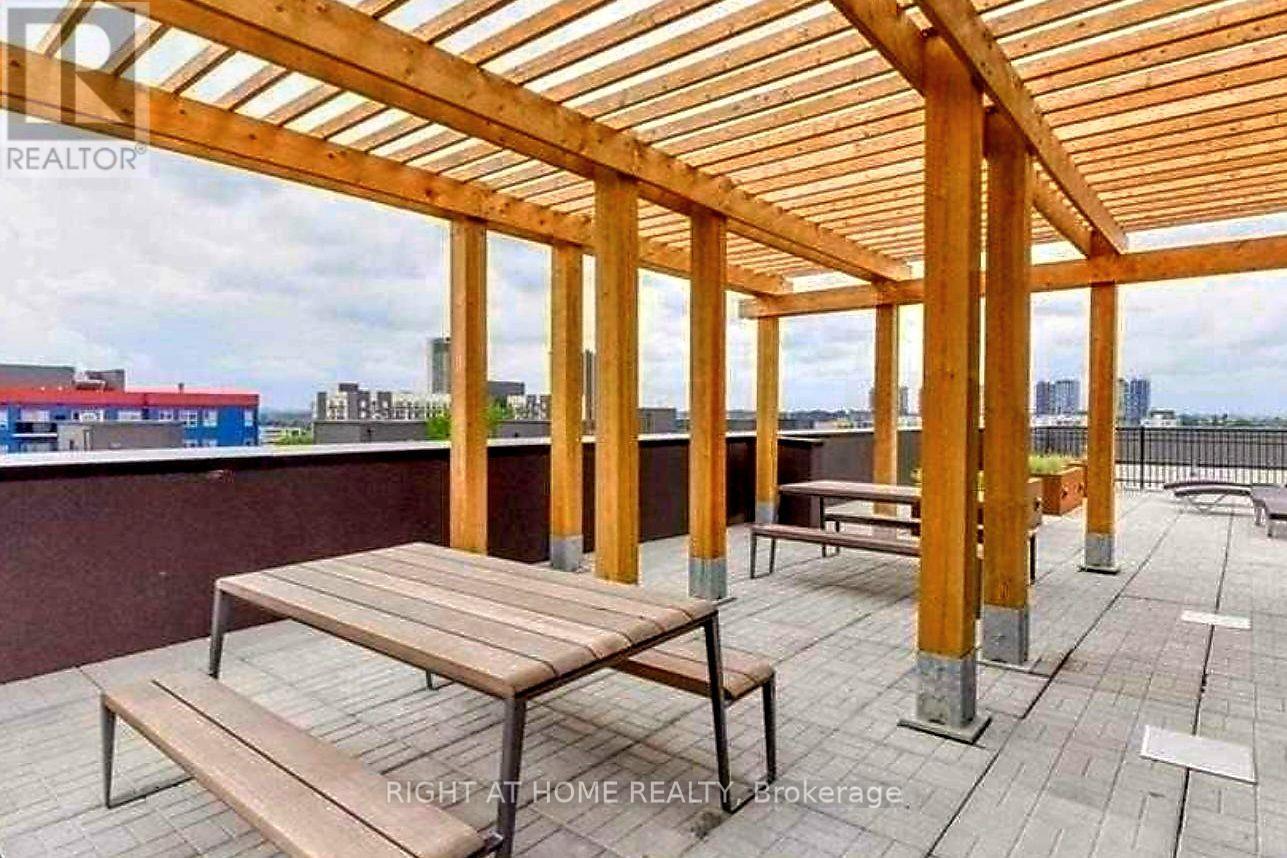 708 - 250 Albert Street Property Photo 7